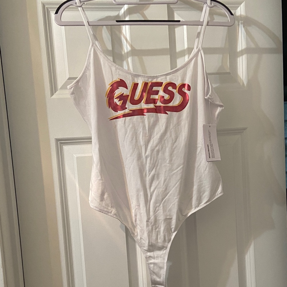 🧡 Women’s GUESS bodysuit